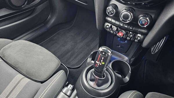 Used MINI Hatch 2020 for sale - 76262331: Photo 10