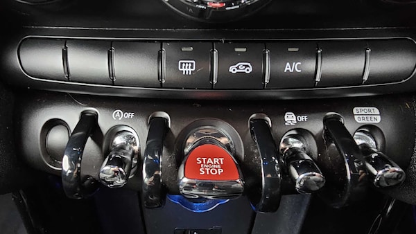 Used MINI Hatch 2020 for sale - 76262331: Photo 26