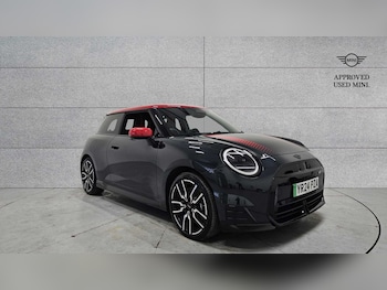 Used MINI Cooper 2024 for sale - 75216969: Photo