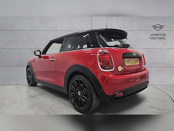 Used MINI Hatch 2022 for sale - 75931046: Photo