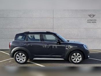 Used MINI Countryman 2017 for sale - 77674814: Photo