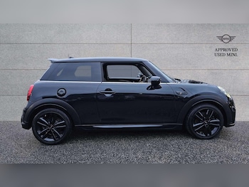 Used MINI Hatch 2022 for sale - 77316485: Photo