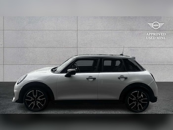 Used MINI Cooper 2025 for sale - 79523850: Photo