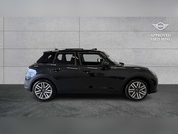 Used MINI Cooper 2025 for sale - 79079084: Photo