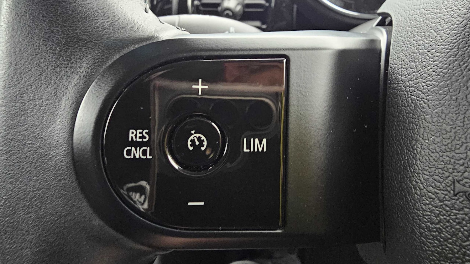 Used MINI Hatch 2022 for sale - 76141854: Photo 30