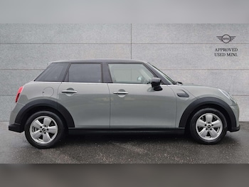 Used MINI Hatch 2022 for sale - 76141854: Photo