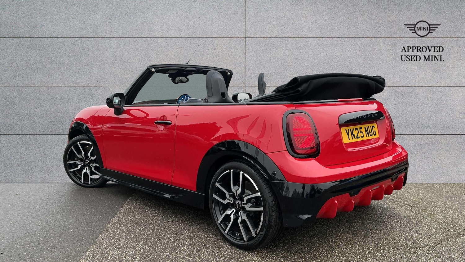 Used MINI Cooper 2025 for sale - 77443519: Photo 2