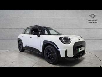 2025 - 160kW SE Sport 54kWh 5dr Auto