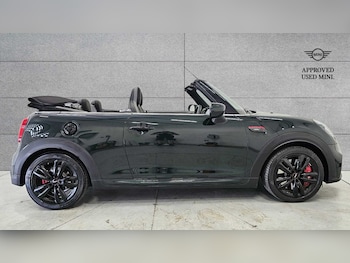 Used MINI Hatch 2024 for sale - 75366461: Photo