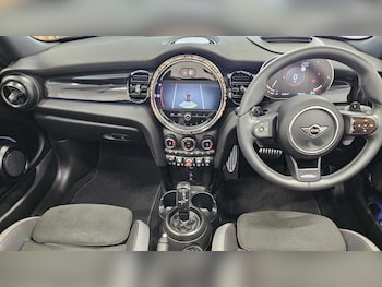 Used MINI Hatch 2024 for sale - 75366461: Photo