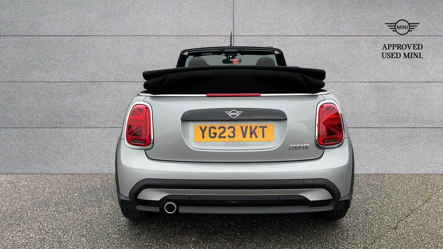 Used MINI Convertible 2023 for sale - 77414830: Photo 17