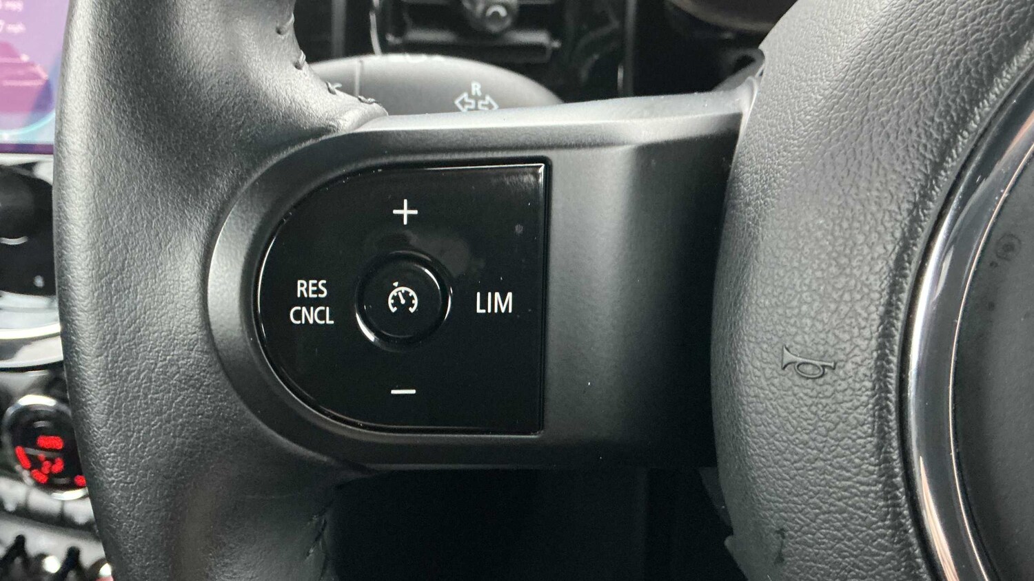 Used MINI Convertible 2023 for sale - 77414830: Photo 31