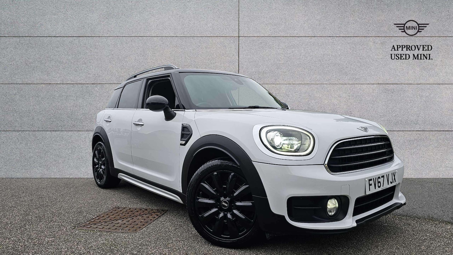 Used MINI Countryman 2017 for sale - 76475809: Photo 1
