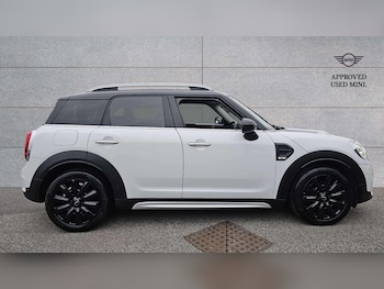 Used MINI Countryman 2017 for sale - 76475809: Photo