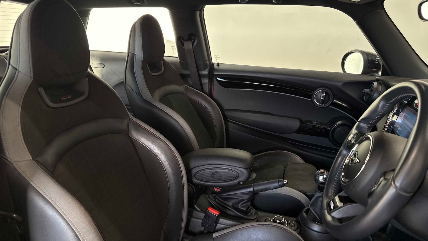 Used MINI Hatch 2021 for sale - 77756440: Photo 11