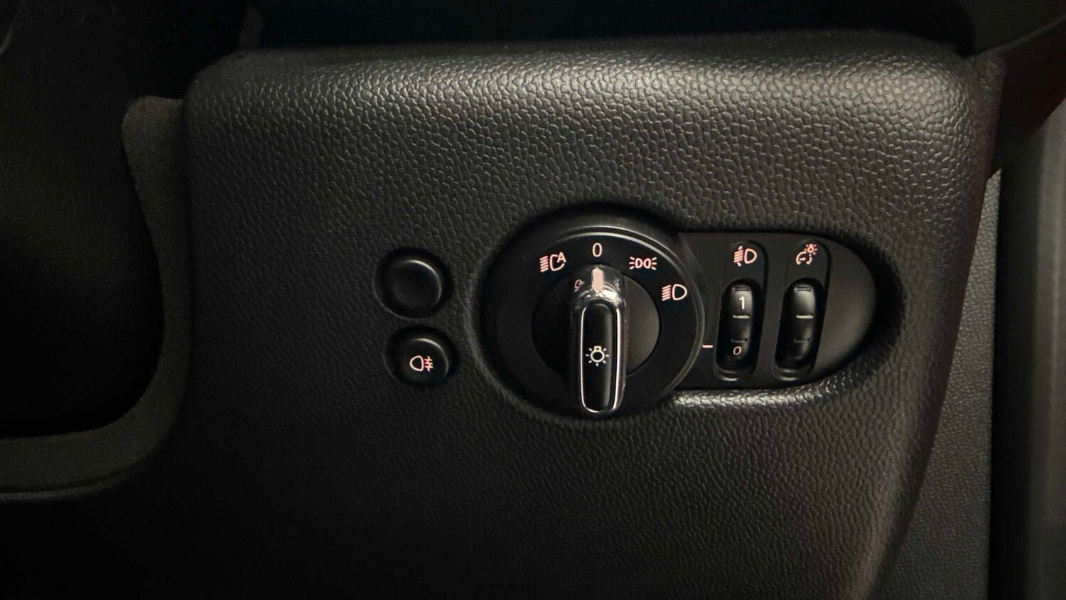 Used MINI Hatch 2021 for sale - 77756440: Photo 25