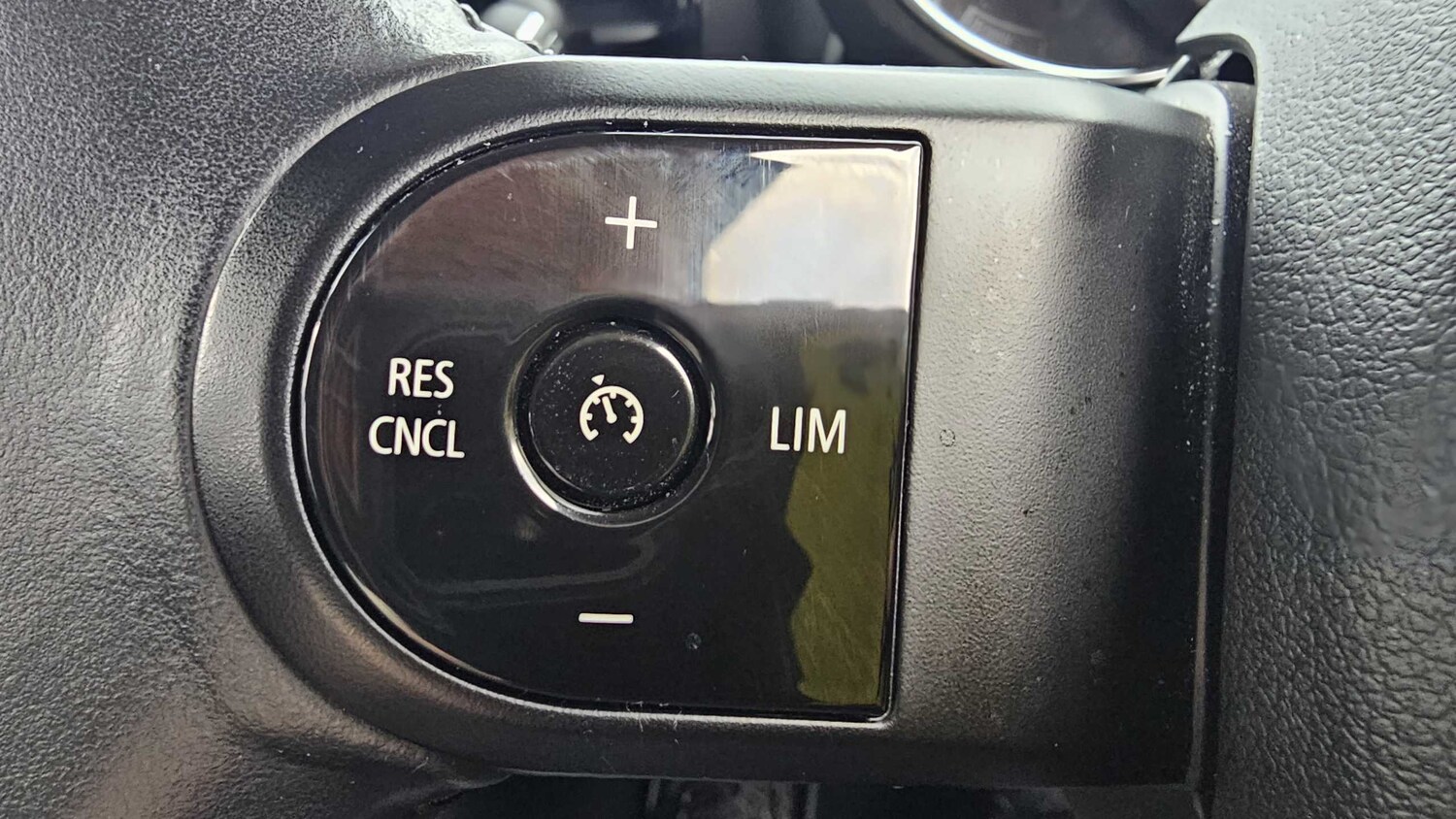 Used MINI Clubman 2022 for sale - 76851575: Photo 30