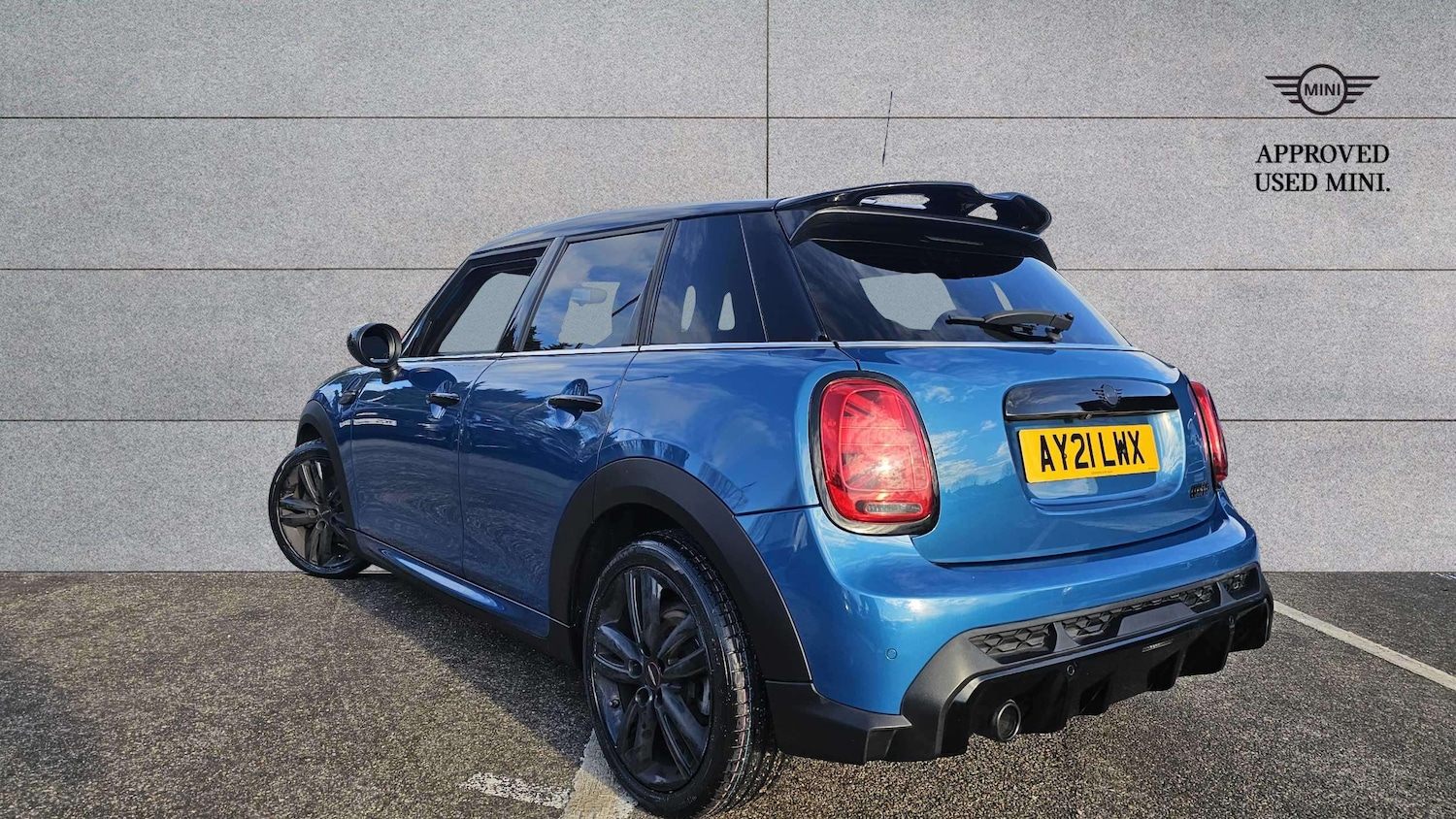 Used MINI Hatch 2021 for sale - 77112283: Photo 2