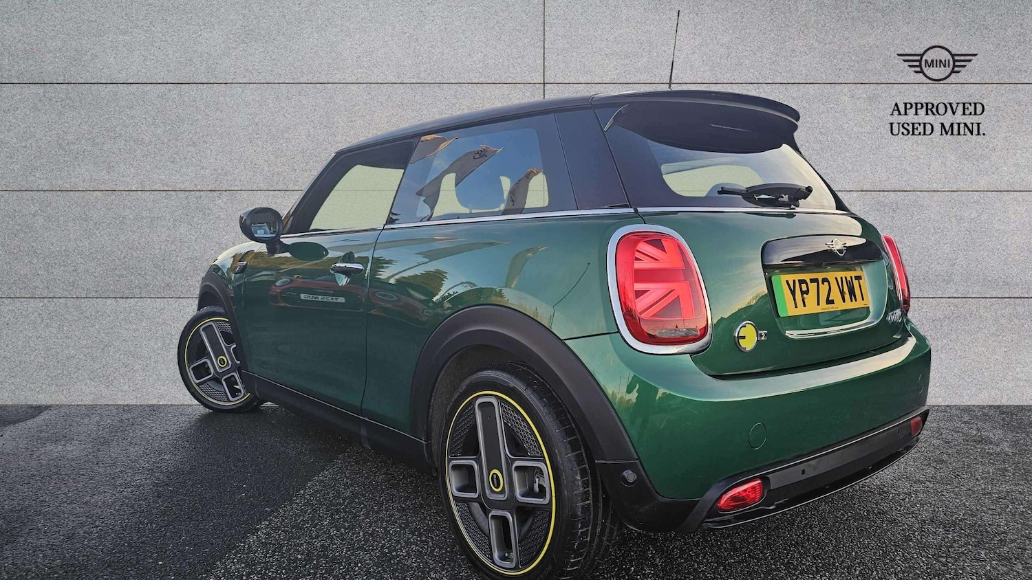 Used MINI Hatch 2022 for sale - 77134850: Photo 2