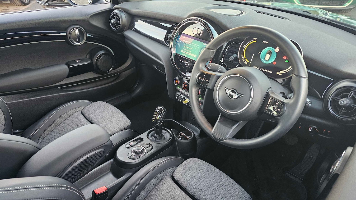 Used MINI Hatch 2022 for sale - 77134850: Photo 8