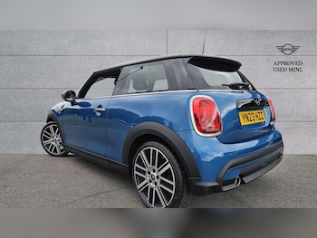 Used MINI Hatch 2023 for sale - 77401707: Photo