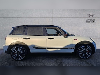Used MINI Clubman 2020 for sale - 77083030: Photo