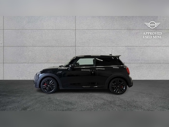Used MINI Hatch 2023 for sale - 78937543: Photo