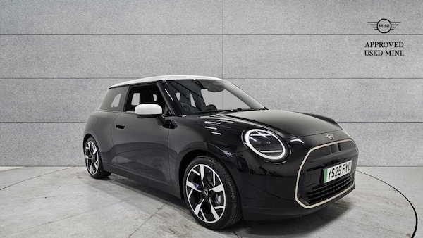 Used MINI Cooper 2025 for sale - 75216858: Photo 1
