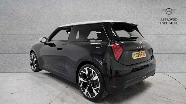 Used MINI Cooper 2025 for sale - 75216858: Photo 2