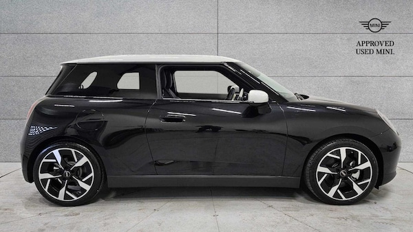 Used MINI Cooper 2025 for sale - 75216858: Photo 3