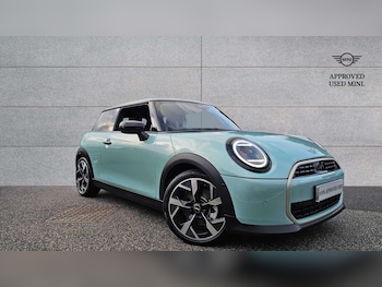 Used MINI Cooper 2025 for sale - 76576101: Photo