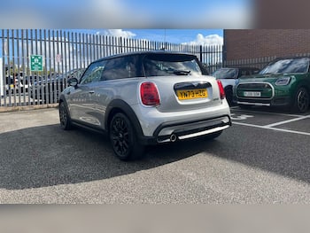 Used MINI Hatch 2023 for sale - 79624793: Photo