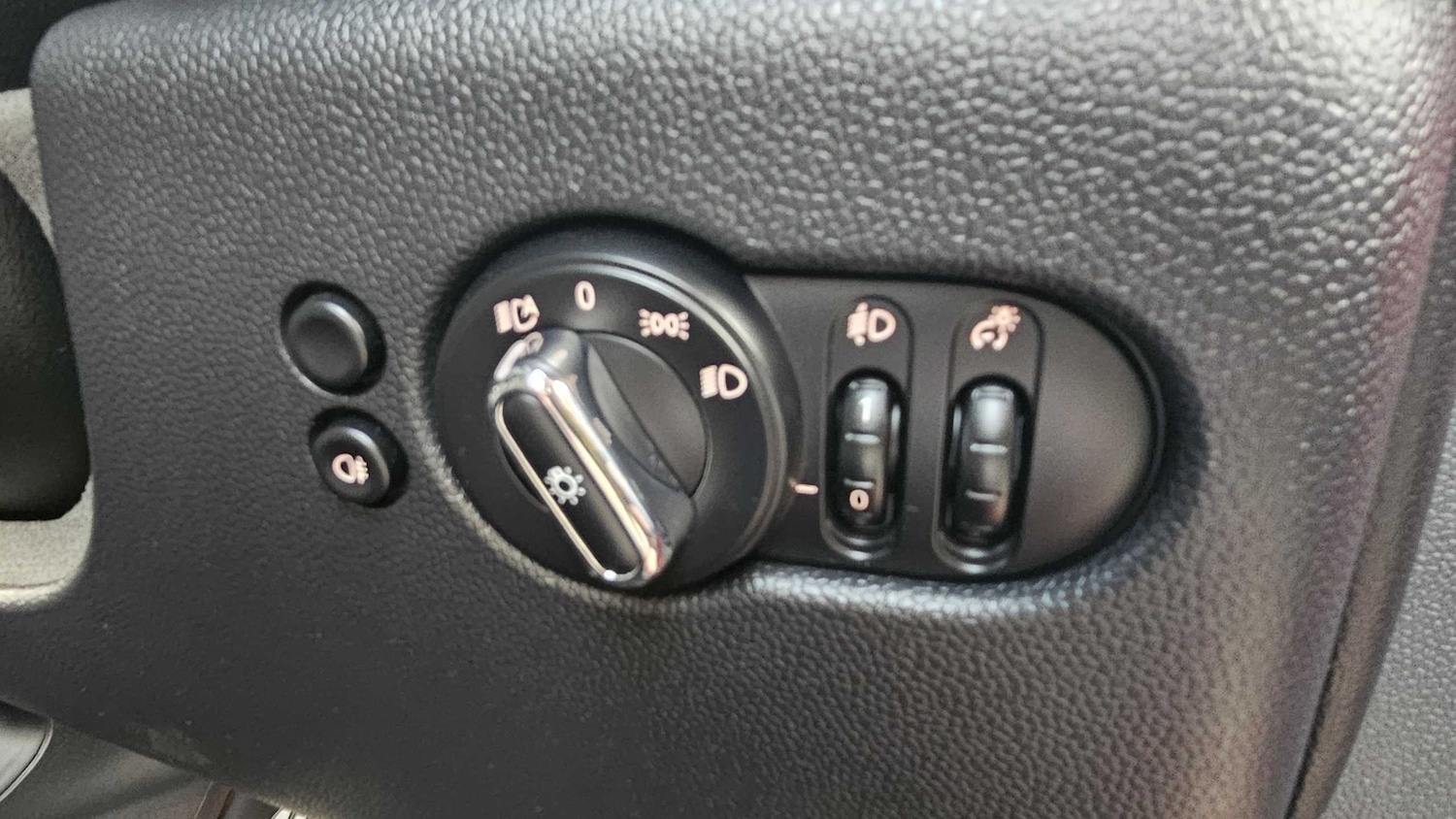 Used MINI Hatch 2020 for sale - 76648810: Photo 30