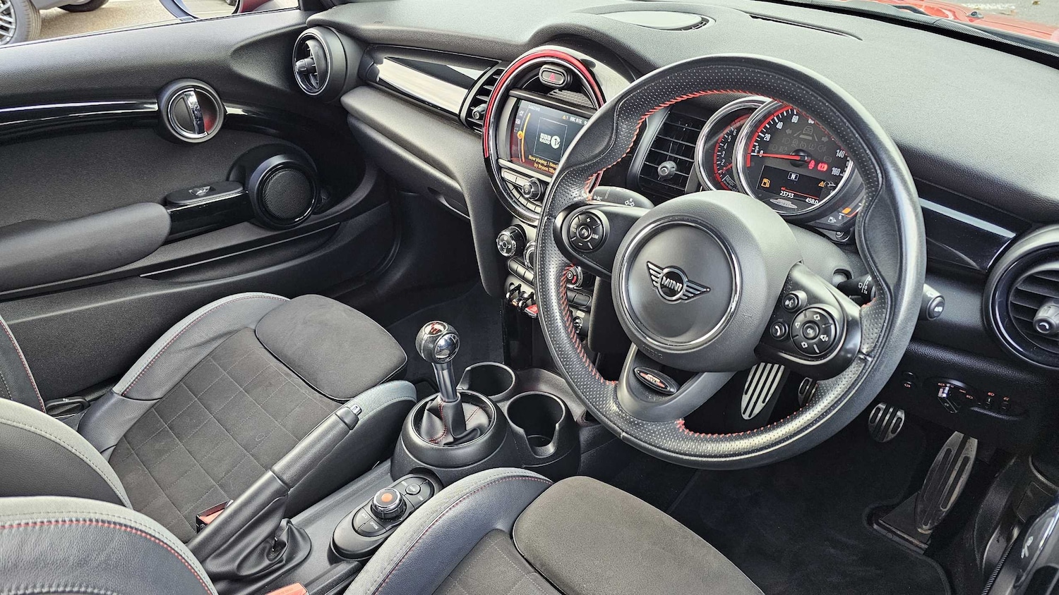 Used MINI Hatch 2020 for sale - 76648810: Photo 6