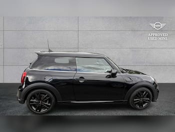 Used MINI Hatch 2021 for sale - 79624549: Photo