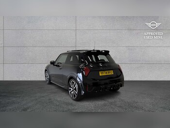 Used MINI Cooper 2024 for sale - 79134587: Photo