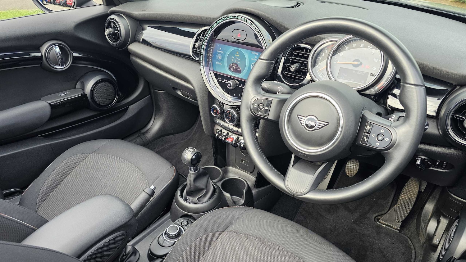 Used MINI Convertible 2022 for sale - 76169958: Photo 6