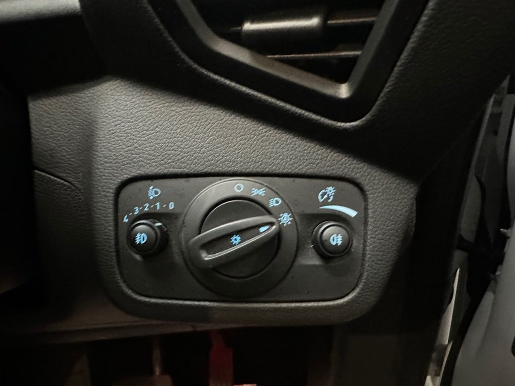 Used Ford C-Max 2016 for sale - 76797807: Photo 24