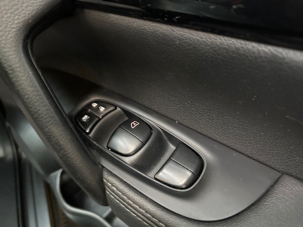 Used Nissan Qashqai 2014 for sale - 76923329: Photo 26