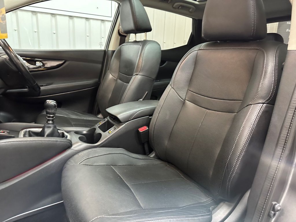 Used Nissan Qashqai 2014 for sale - 76923329: Photo 44