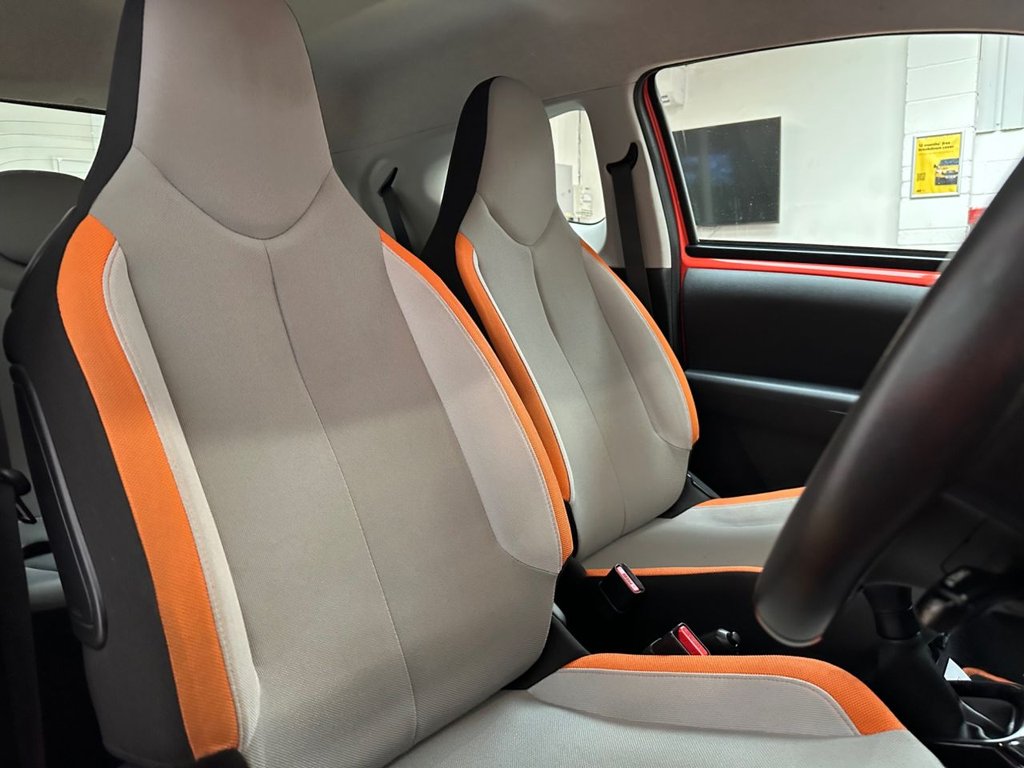 Used Toyota AYGO 2014 for sale - 76797662: Photo 31