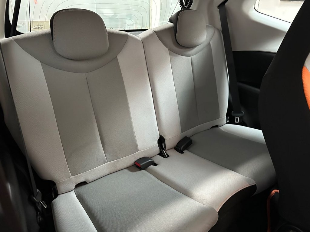 Used Toyota AYGO 2014 for sale - 76797662: Photo 32