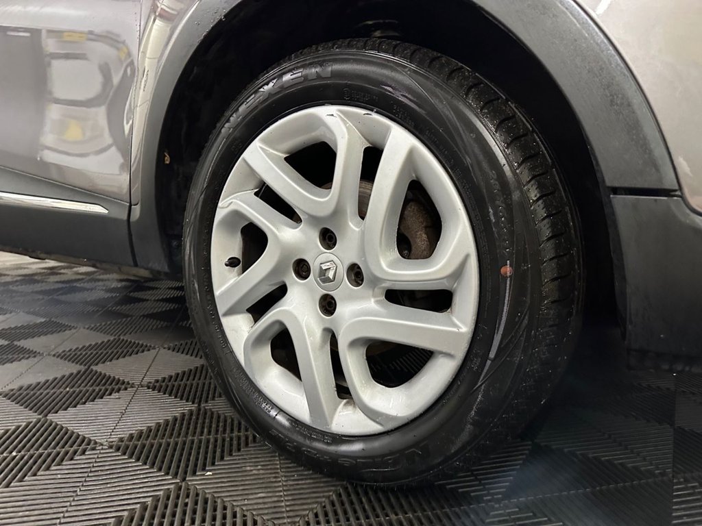 Used Renault Captur 2015 for sale - 76923371: Photo 11