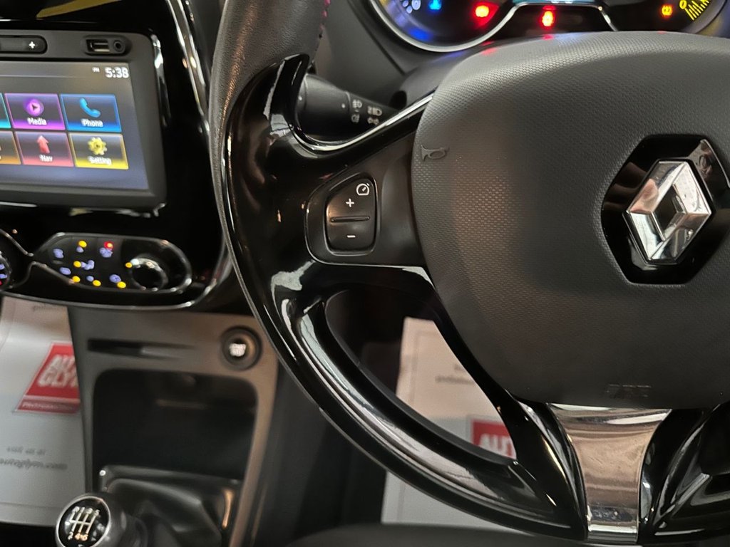 Used Renault Captur 2015 for sale - 76923371: Photo 23