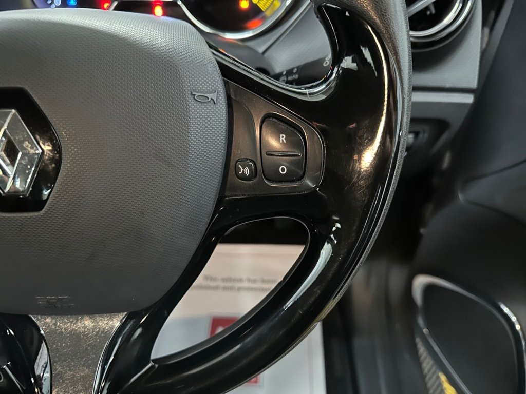 Used Renault Captur 2015 for sale - 76923371: Photo 24