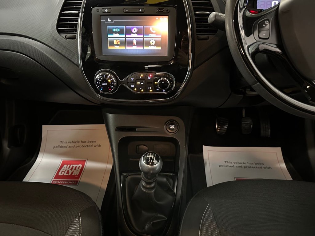 Used Renault Captur 2015 for sale - 76923371: Photo 26