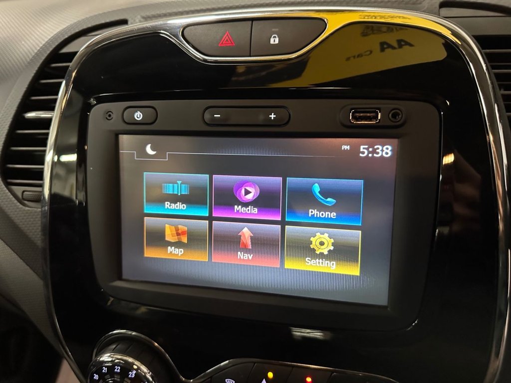 Used Renault Captur 2015 for sale - 76923371: Photo 28