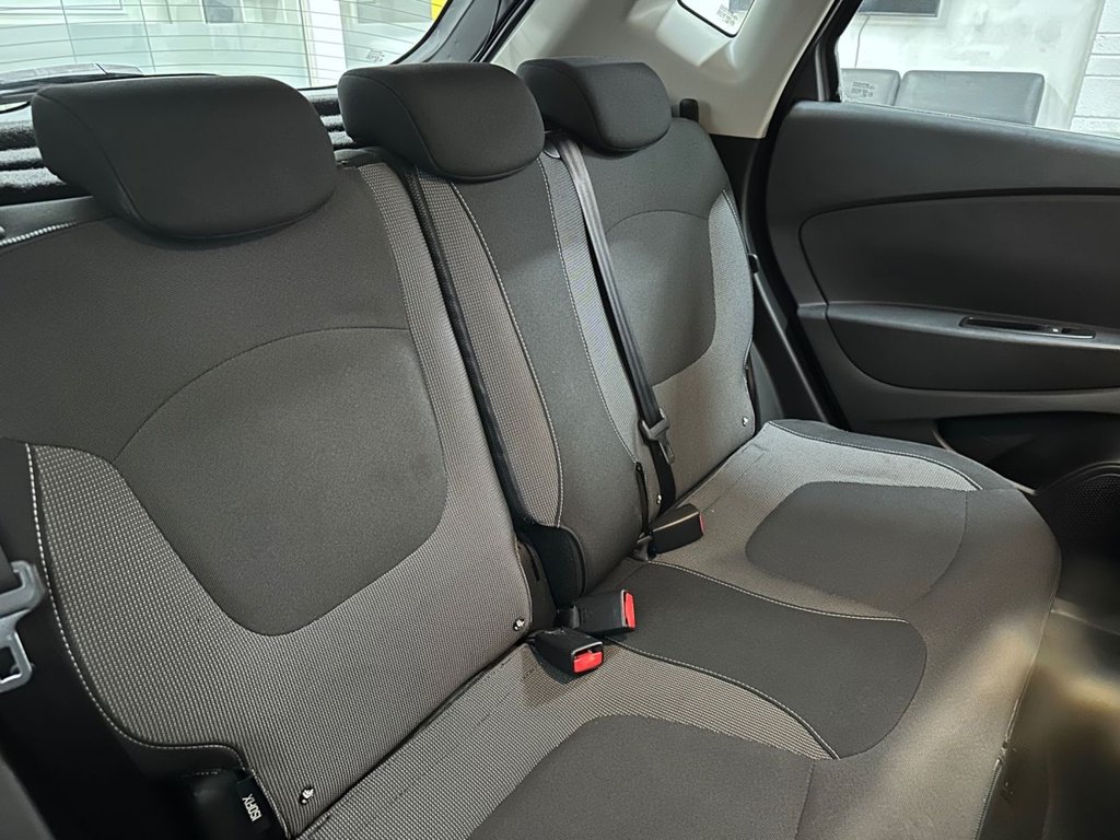 Used Renault Captur 2015 for sale - 76923371: Photo 34