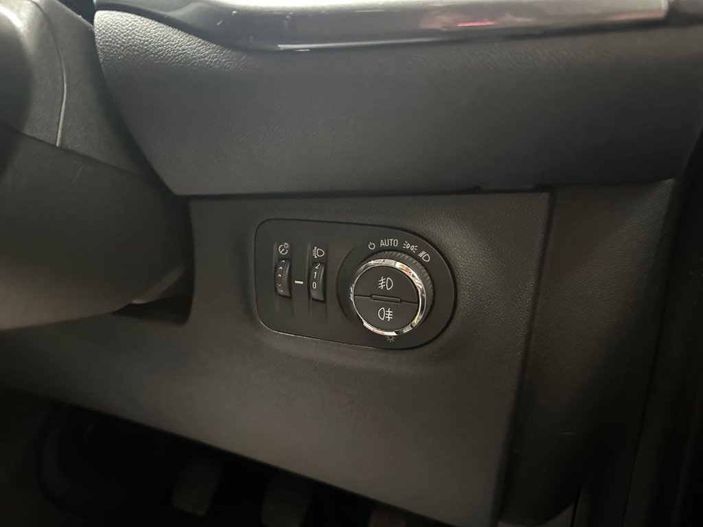 Used Vauxhall Corsa 2018 for sale - 76797571: Photo 25