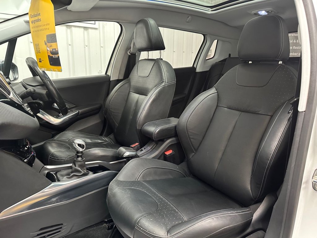 Used Peugeot 2008 2014 for sale - 78145471: Photo 38